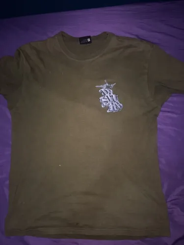 camisa streetwear  disturb chaveiro gg
