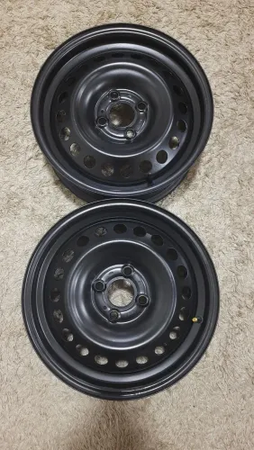 Rodas de ferro aro 15 Hyundai Hb20 hatch ou Sedan - O Par 