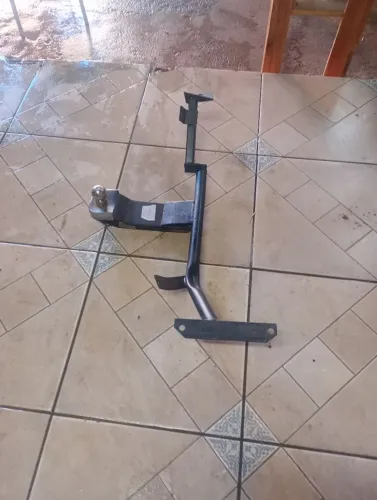 Vendo engate para Uno Vivace...