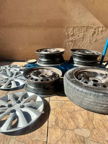 Rodas aro 15 ferro Fiat