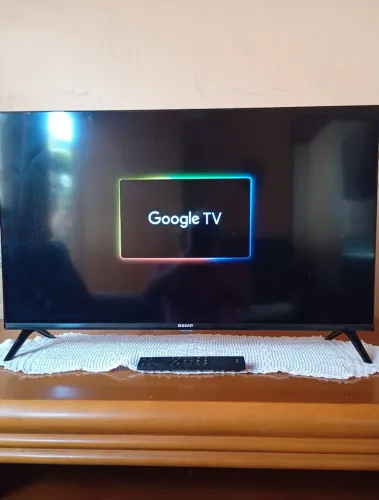 Smart TV 32" Google TV sistema inteligente de voz