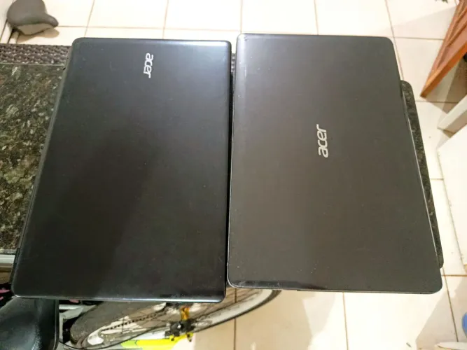 Notebook 02 com defeito retirada de peças