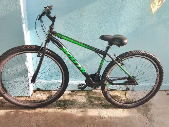 Vendo bicleta em excelente, comprei pra minha esposa e ela nem anda. 1 mês de uso