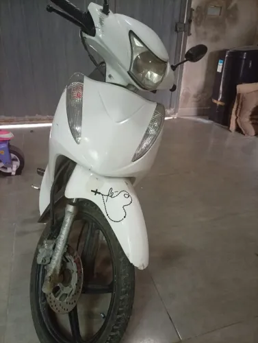 Vende-se moto