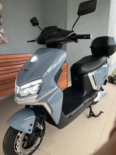 Moto elétrica