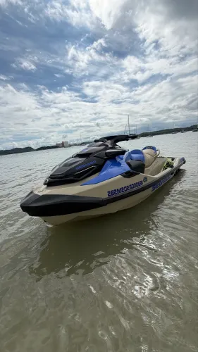 Jet Ski Seadoo Wake Pro 230