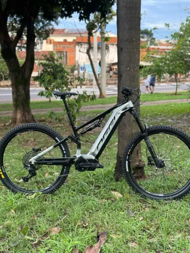 Bicicleta Nova Oggi Razzo Sport 2027 Novo painel no quadro Câmbio Shimano Deore