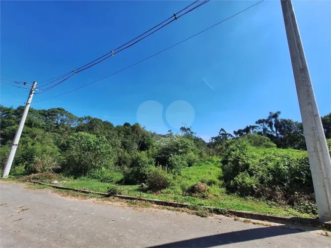 Loteamento à venda em Vila São José - SP