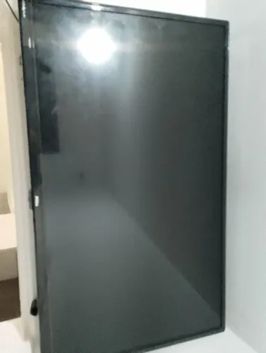TV PHILCO 32 POLEGADAS TELA QUEIMADA