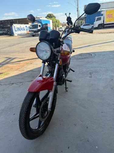 SUZUKI EN 125 YES