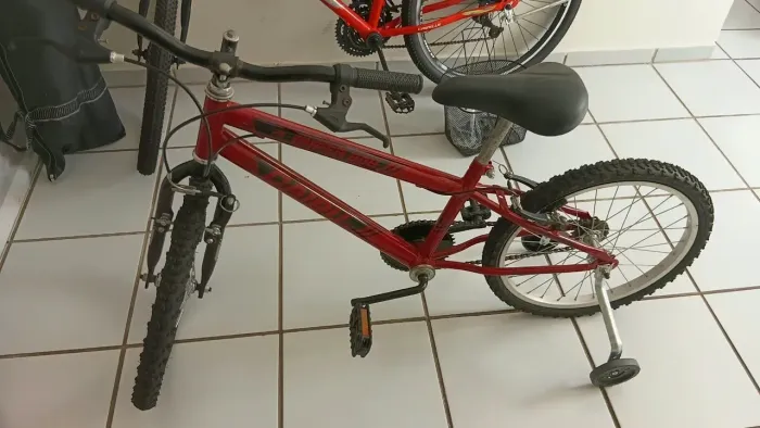 Duas bicicletas