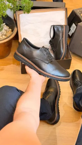 Sapato esporte fino