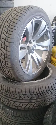 Vendo lindo jogo de rodas aro 22