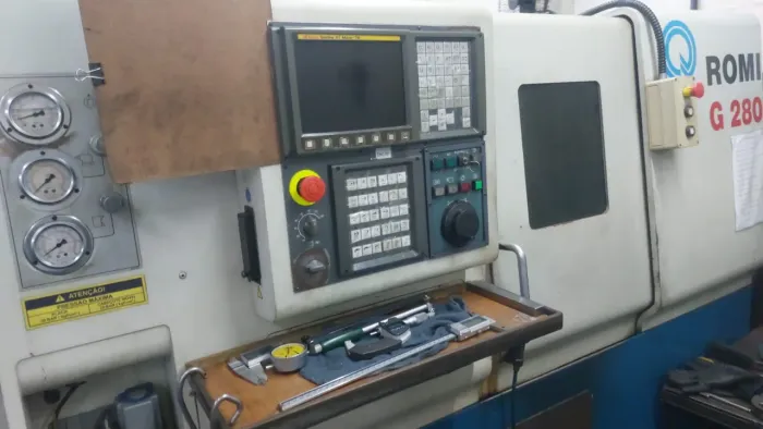 TORNO CNC ROMI G280