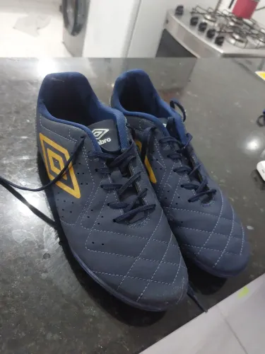 Chuteira Society umbro