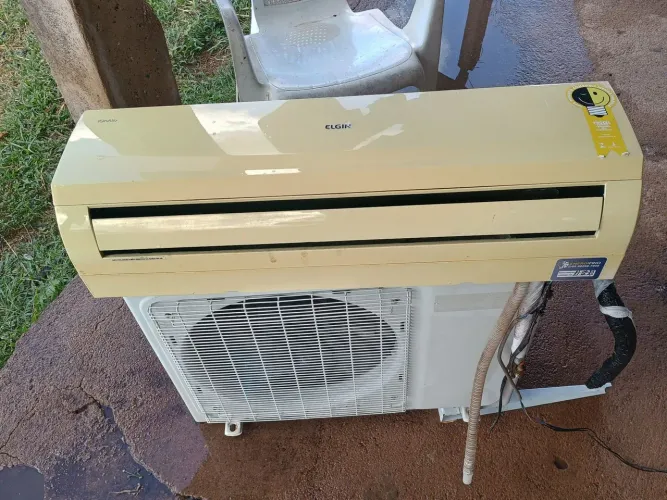 Central de ar condicionado Elgin 12 mil BTUs