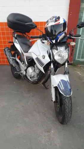 Fazer 250 branca 2014