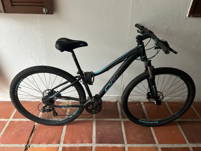 Bicicleta Oggi Float 5.0 