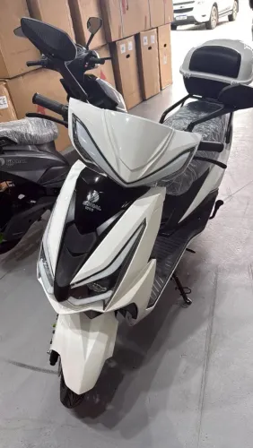 Scooter elétrica Global 1000w Nova!