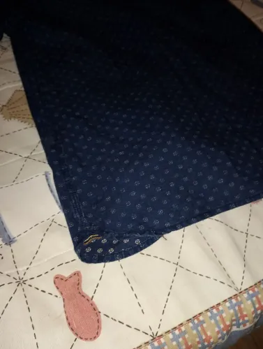 Camisa Zara slim fora da curva Tamanho P usada duas vezes.