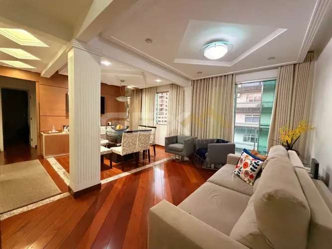 Apartamento à Venda com 03 Quartos no Centro de Divinópolis MG.