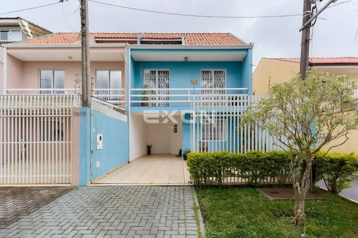 Sobrado no Boqueirão com 111M² Privativos