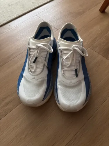 Adidas hyperboost