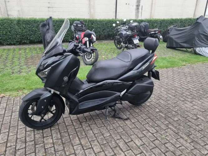Xmax 250 2022 em estado de 0km