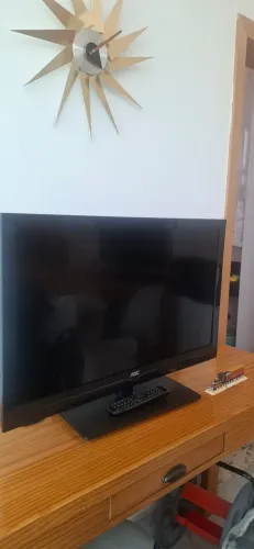 TV 32" AOC excelente