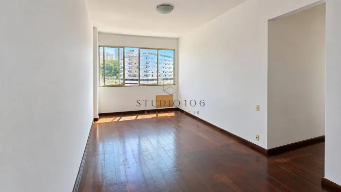 Apartamento de 2 quartos com vista ampla no Centro de Niterói