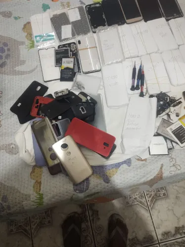 Lote de celular para retirar peças 