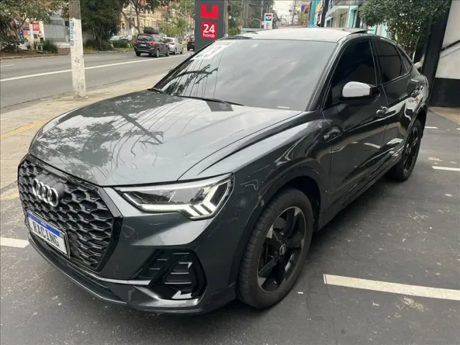 Audi Q3 Perf. Black 2.0 TFSI Tiptr. Quattro 2023