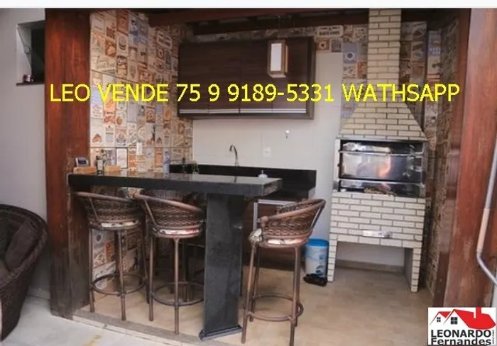 Leo vende, 3\4 duas suítes, goumert, a 3 minutos da Fraga.