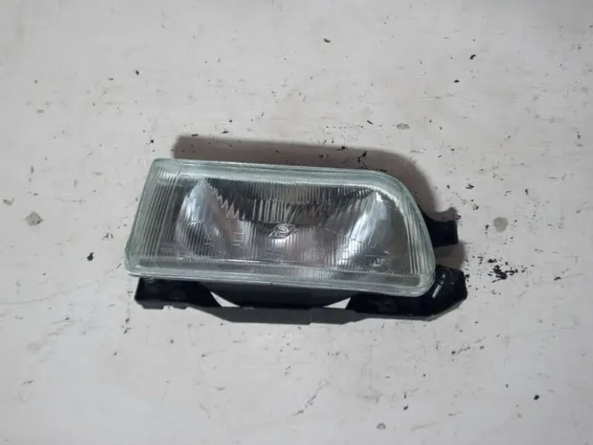 Farol Vw Gol quadrado/Sav/Par GI  91/95 Com adptado para Arteb/Cibie  Lente de Vidro L.D 