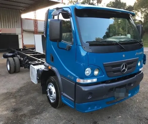 mb accelo 815 chassi