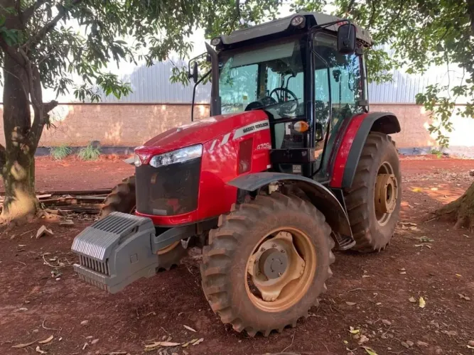 Trator Massey Ferguson 4709 ano 2021
