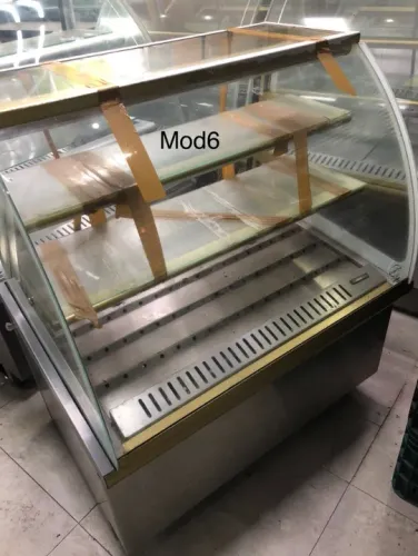 VITRINE EXPOSITORA mod6 AQUECIDA COM DIVISÓRIAS VIDRO CURVO