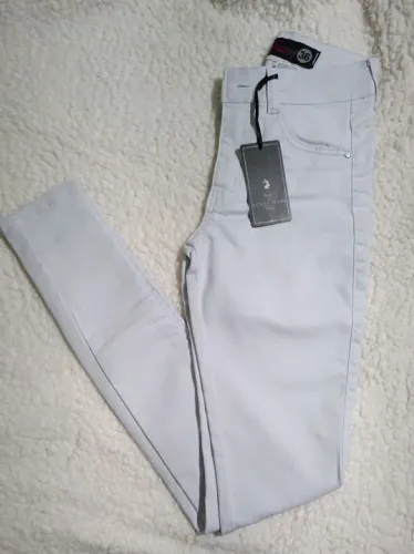 Calça jeans branca