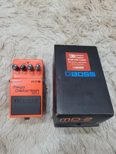 Pedal Boss Mega Distortion MD-2 