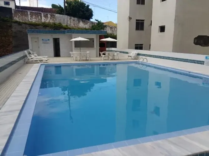 Apartamento com 3 dormitórios + DCE no bairro de Tambauzinho com elevador e área de lazer