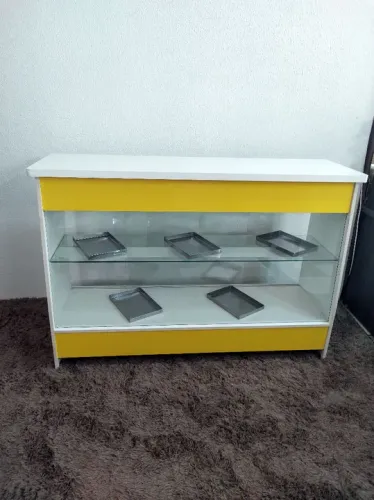 Vitrine expositora para loja e quitandas 