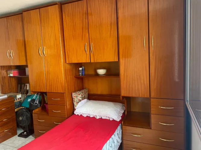 Guarda-roupa modulado embutido 2 camas solteiro - Madeira: MOGNO 
