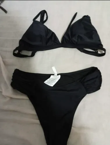 Biquíni preto 