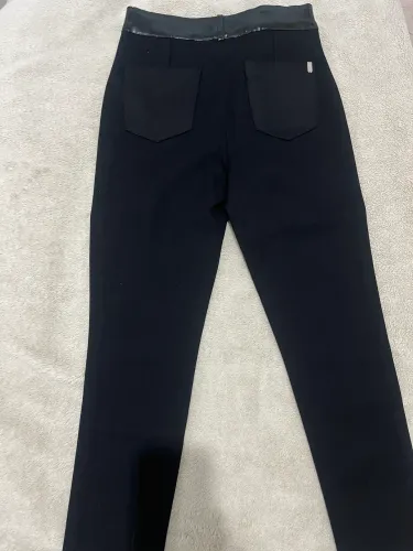 Calça Dimy com etiqueta 