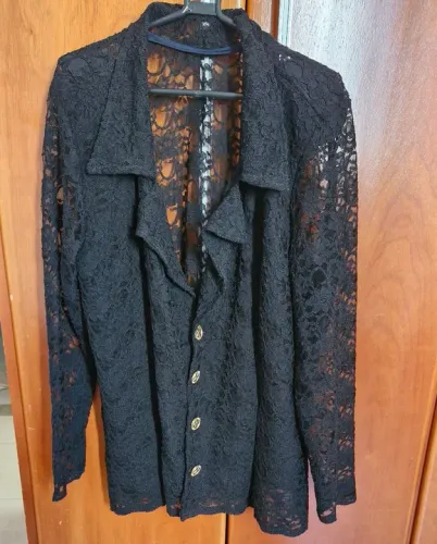 Blazer Preto na renda tam 44