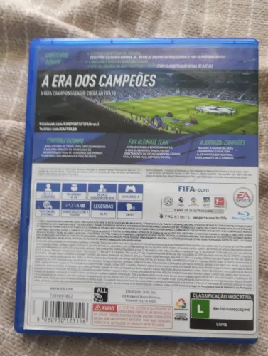 FIFA 19 - A Era dos Campeões (PS4)