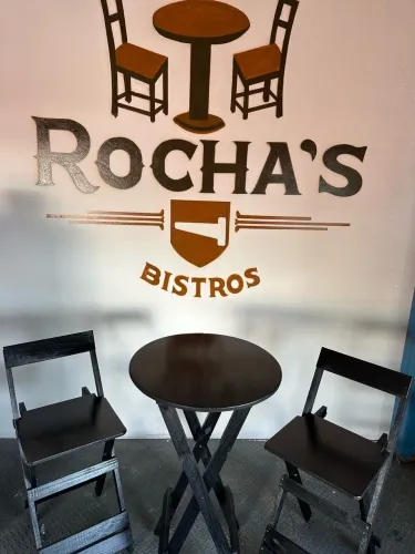 Kit mesa Bistro + 2 cadeiras dobráveis 