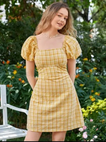 Vestido xadrez amarelo