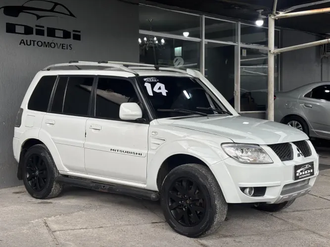 Mitsubishi Pajero TR4 2.0/ 2.0 Flex 16V 4X4 Aut. 2014