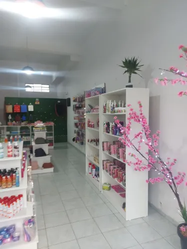 Vende-se lojas de cosméticos 